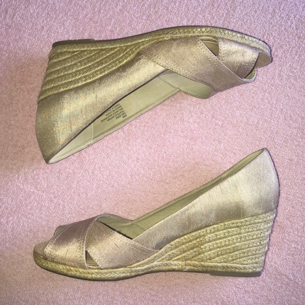 🔴 Liz Claiborne wedge shoes natural Beige # X - Picture 1 of 8